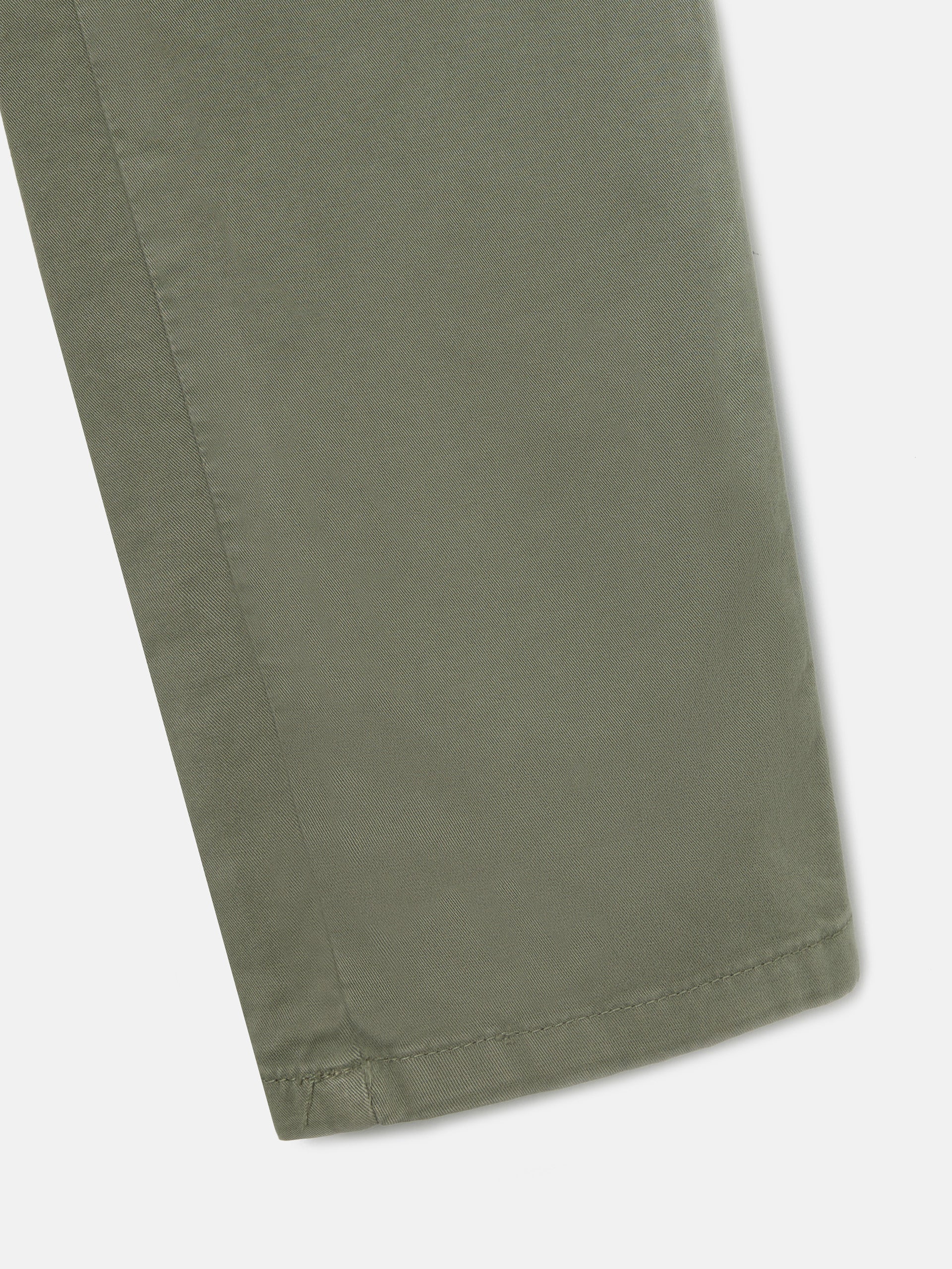 Pantalon sport cargo style verde