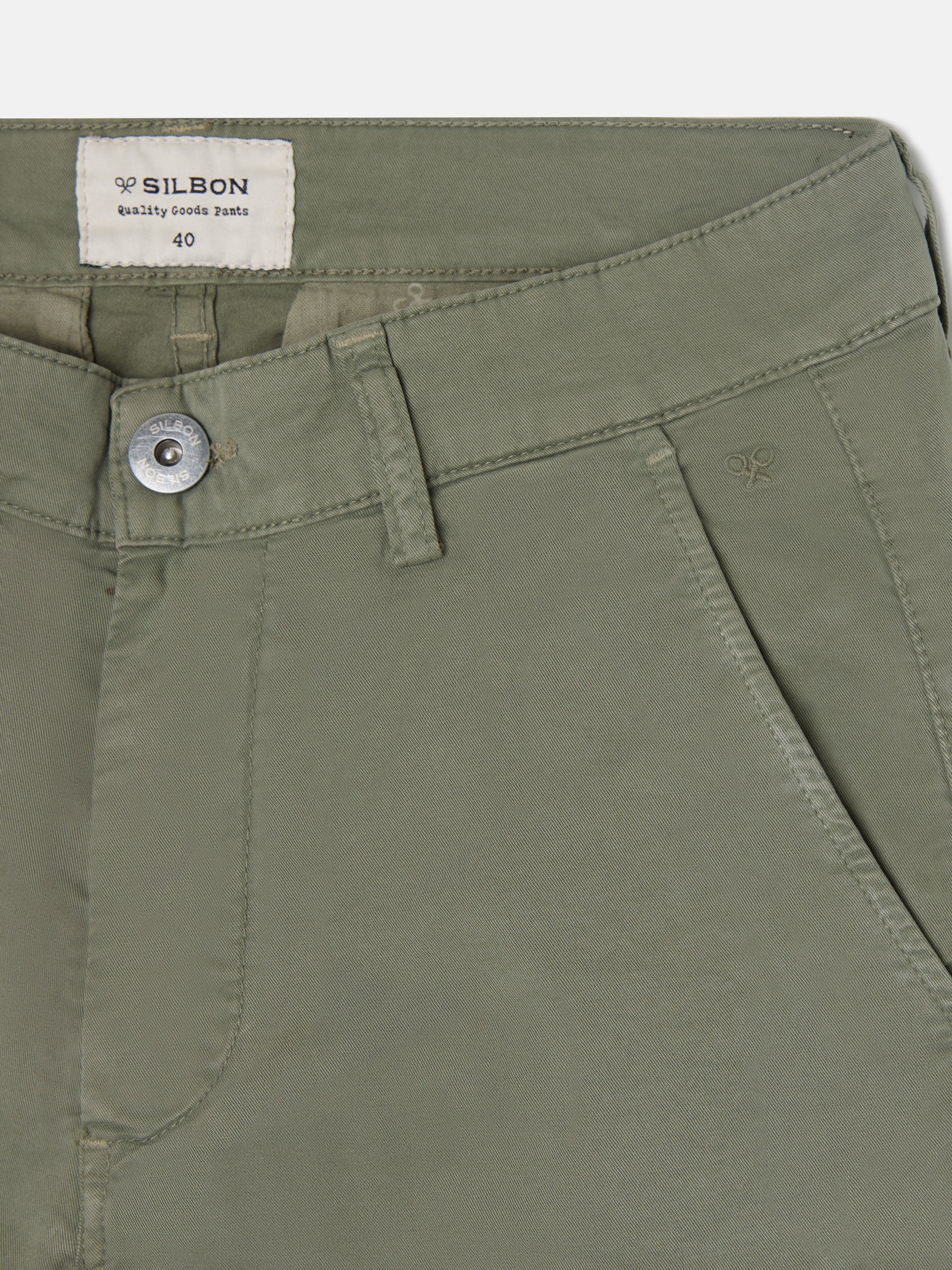 Pantalon sport cargo style verde