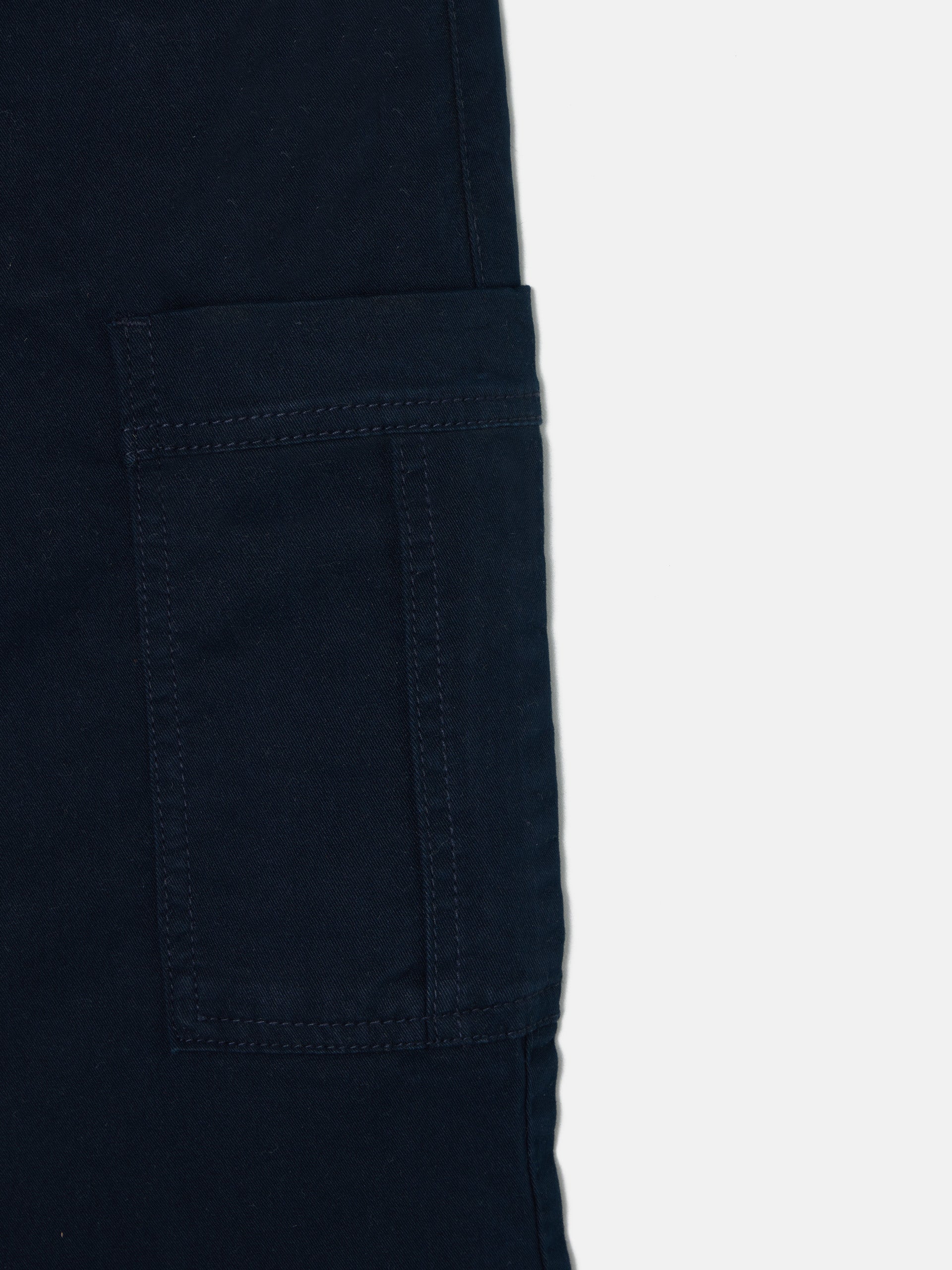 Pantalon sport cargo azul marino