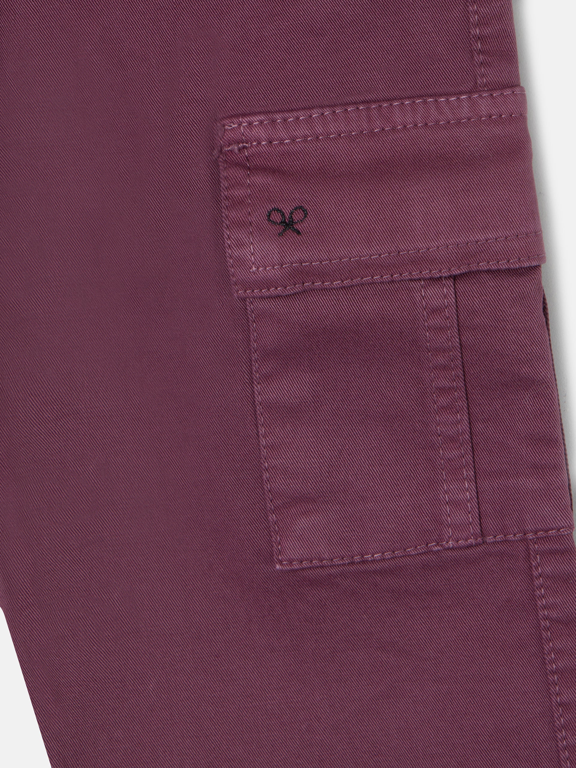 Pantalon girl cargo morado