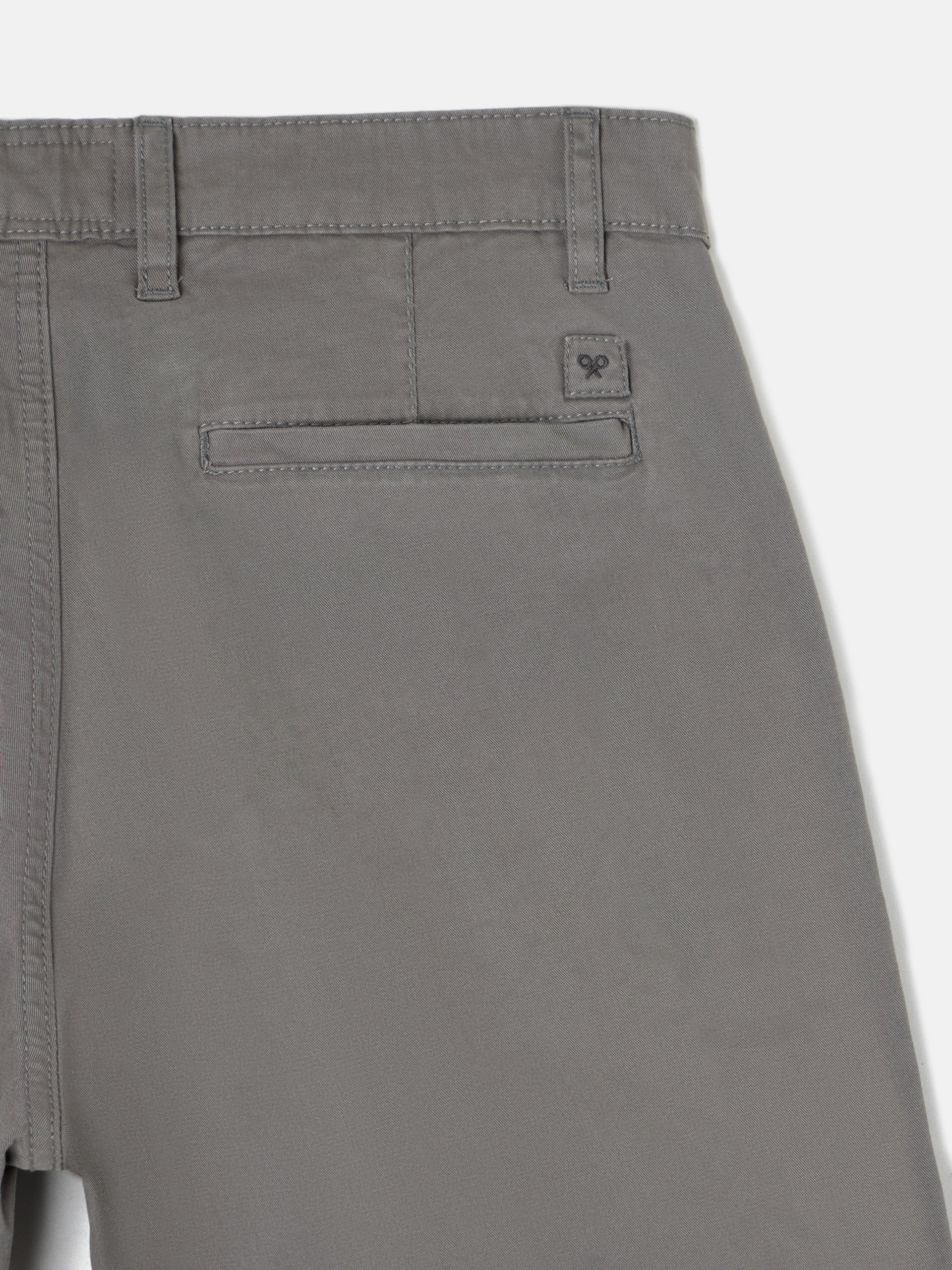 Pantalon sport chino gris oscuro