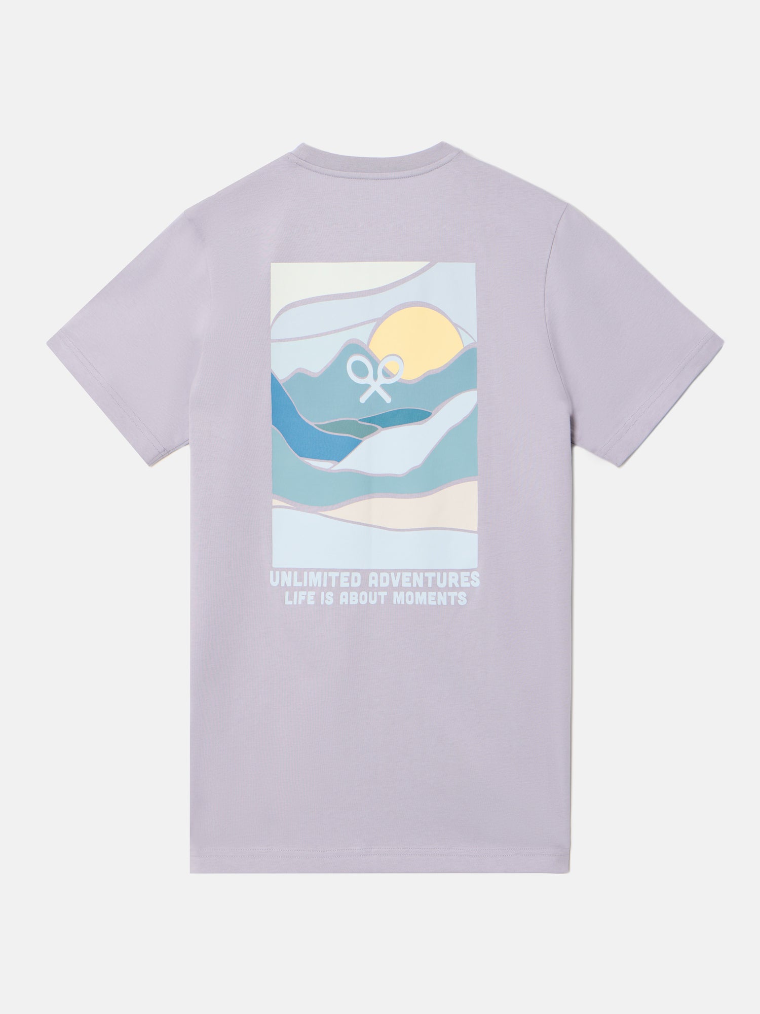 Camiseta unlimited adventures gris